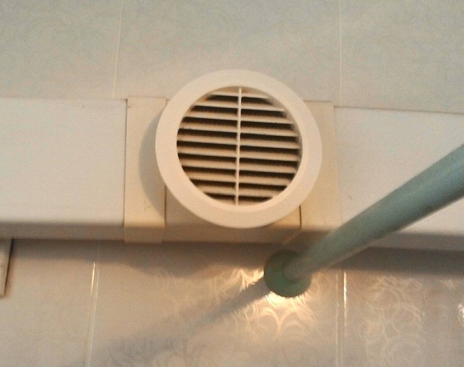 Вытяжка для вентиляции в ванной