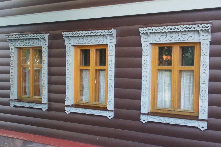 Наличники на окна деревянные