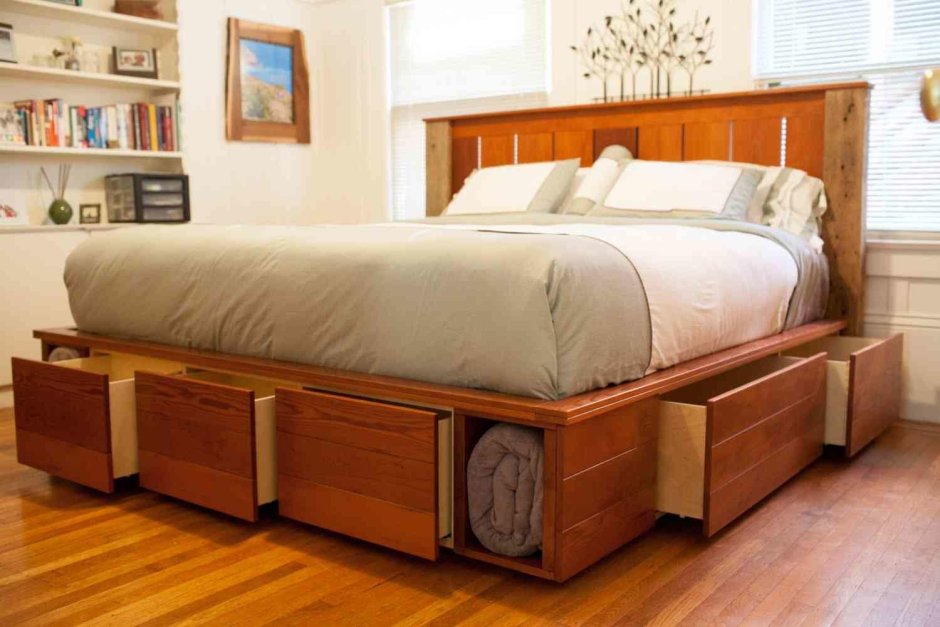 Кровать высокая с ящиками для хранения двуспальная