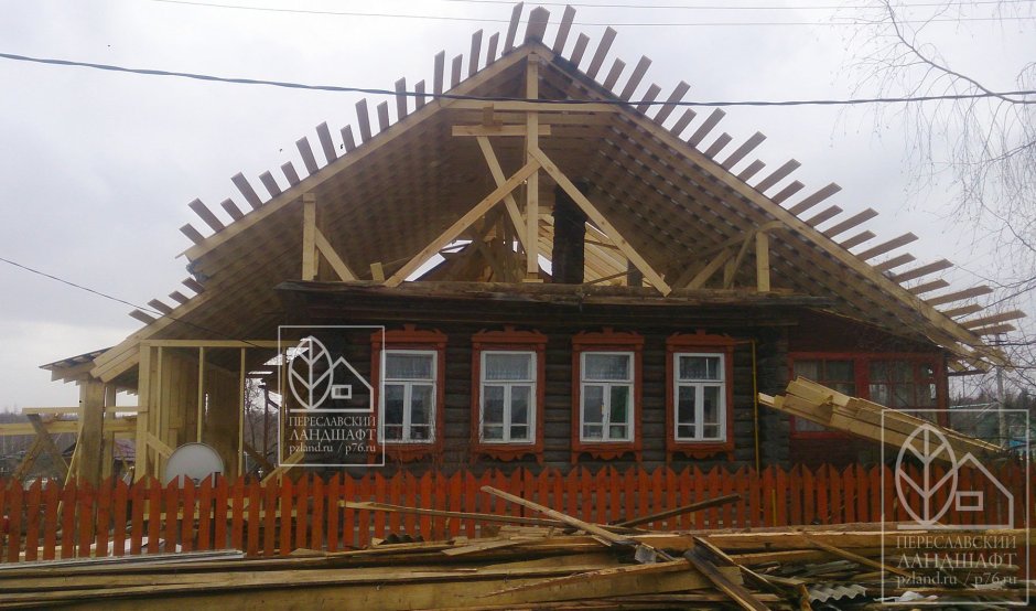 Крыши дачных домов