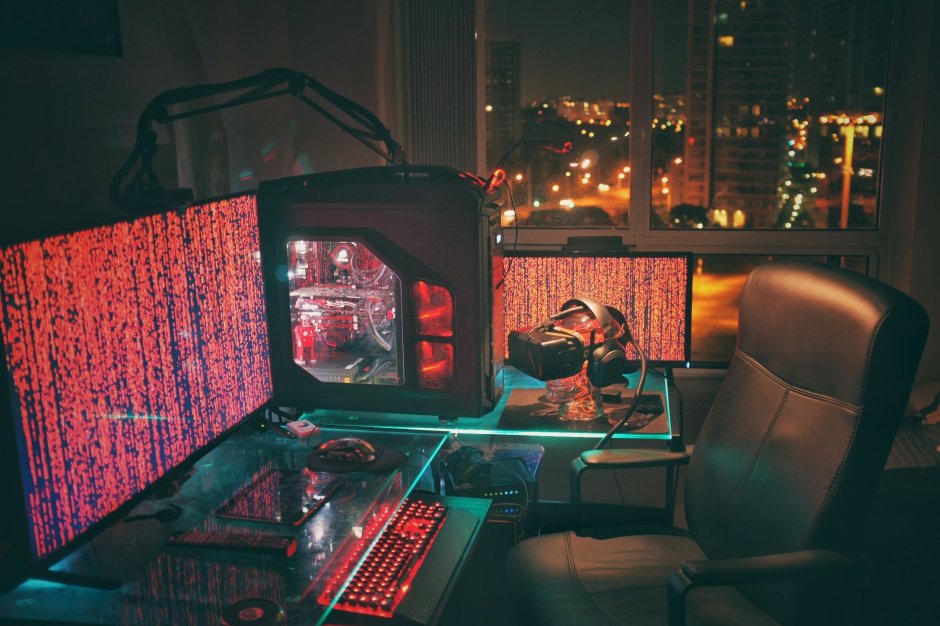 Комната в стиле киберпанк