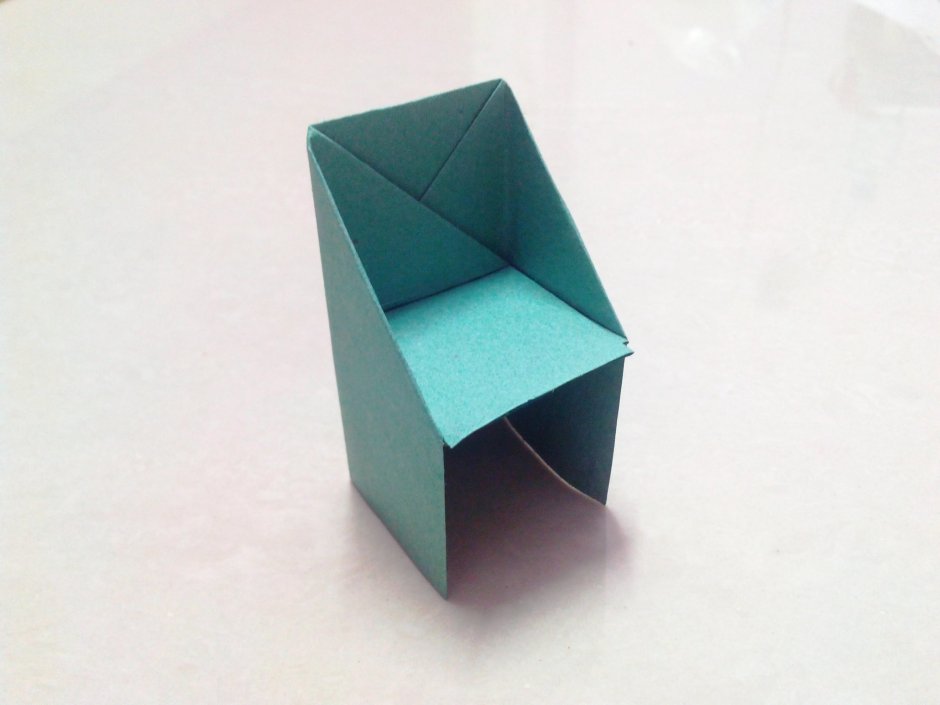 Оригами из картона табурет