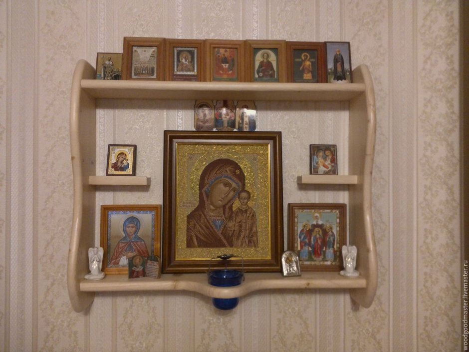 Полка на стену для икон