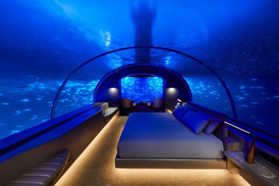 Подводный отель - Poseidon Undersea Resort на Фиджи.