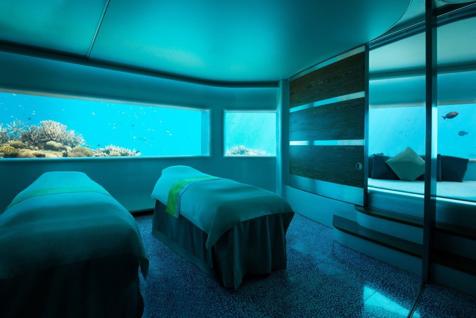 Poseidon Undersea Resort, Фиджи