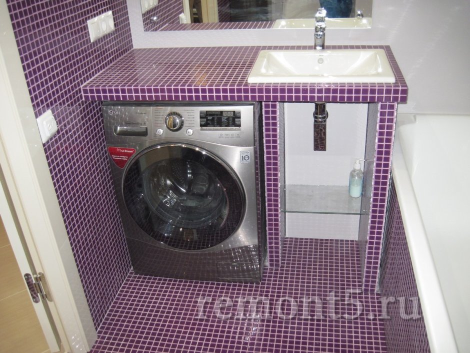 Столешницы под раковину и стиральную машину в ванную из мозаики