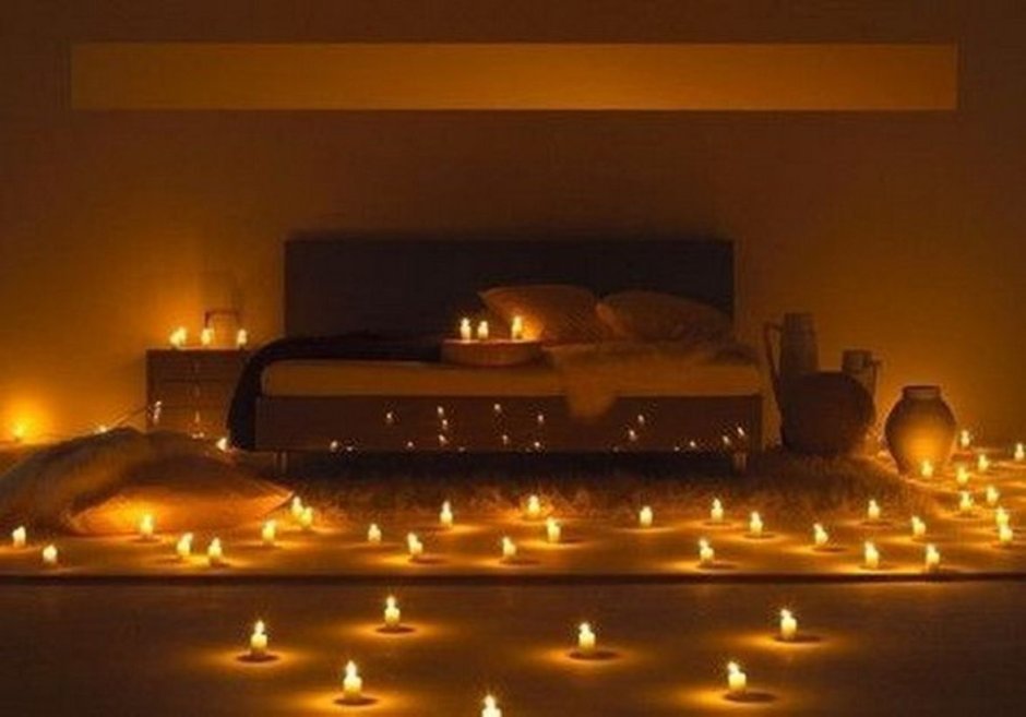 Комната со свечами