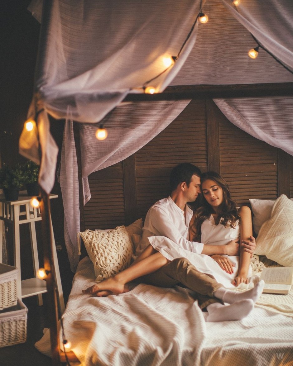Романтическая кровать
