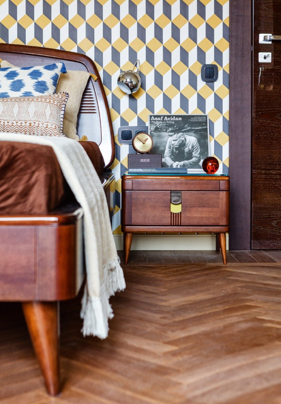 Шкаф Timothy Oulton