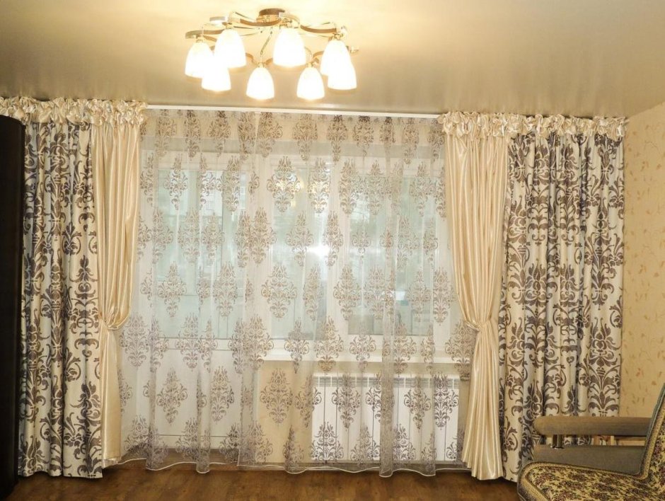 Тюли и шторы для зала