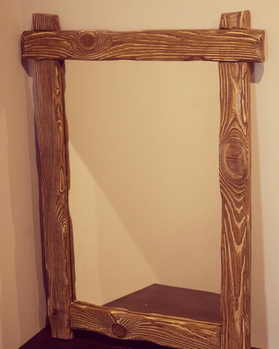 Зеркало под старину из дерева