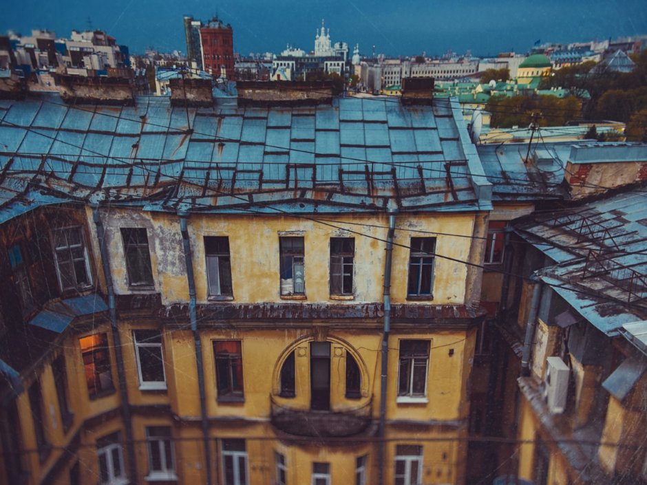 Дворы Петербурга