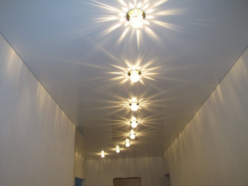 Точечный светильник для подвесных потолков