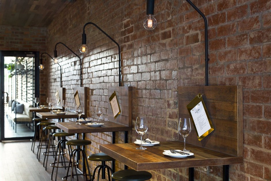 Кафе в стиле лофт мебель из паллет