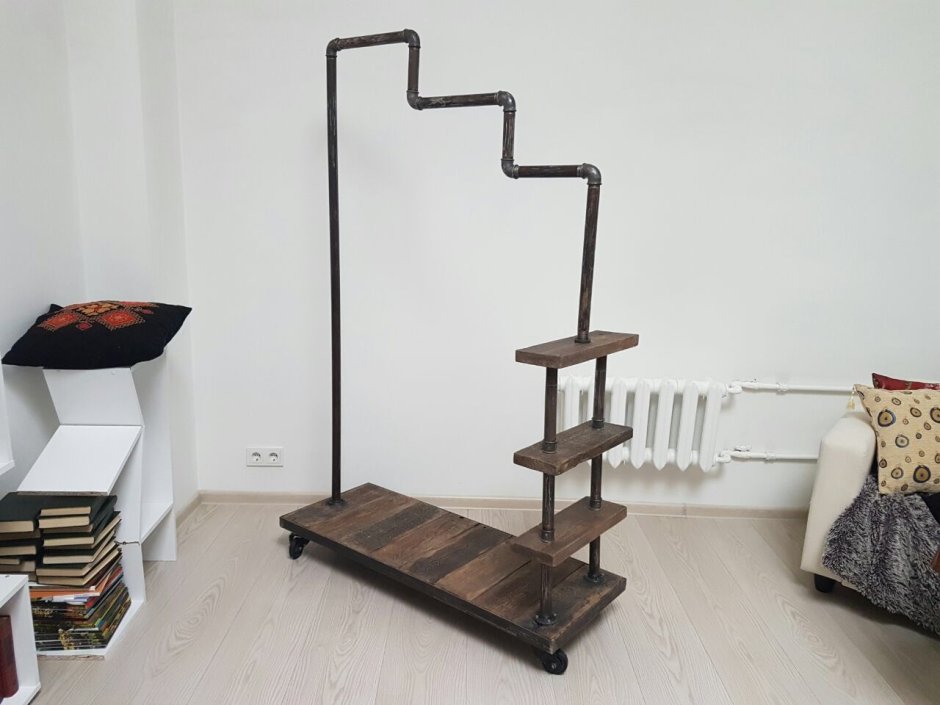 Вешалка напольная designboom