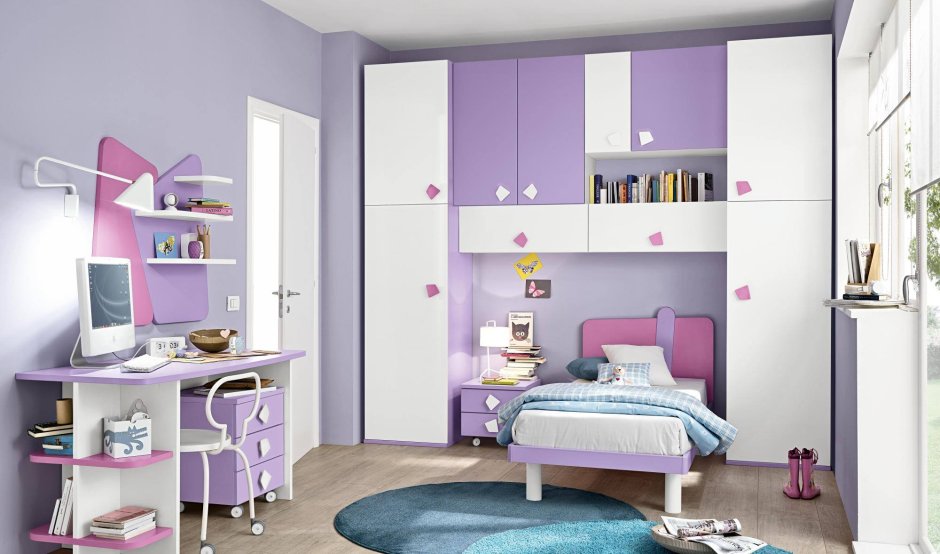 Фиолетовая детская комната