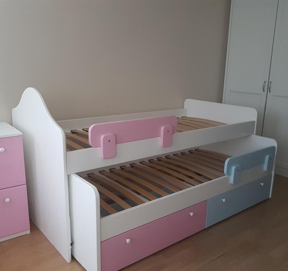 Выкатная кровать для двоих детей