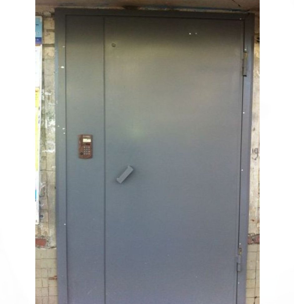 Дверь подъездная металлическая 2160х1450
