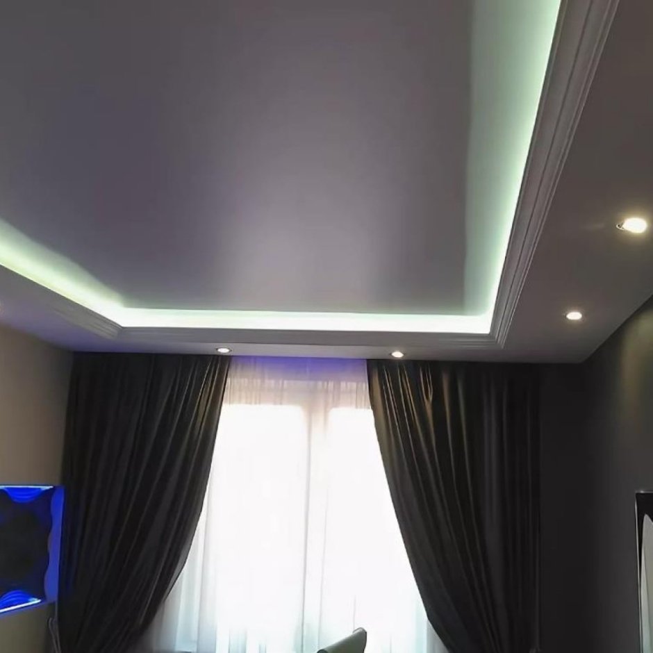 Потолок с подсветкой