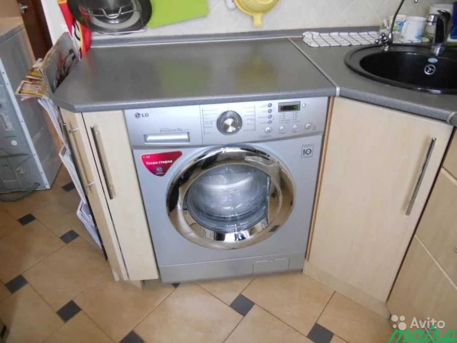 Кухня с посудомоечной машиной не встраиваемой