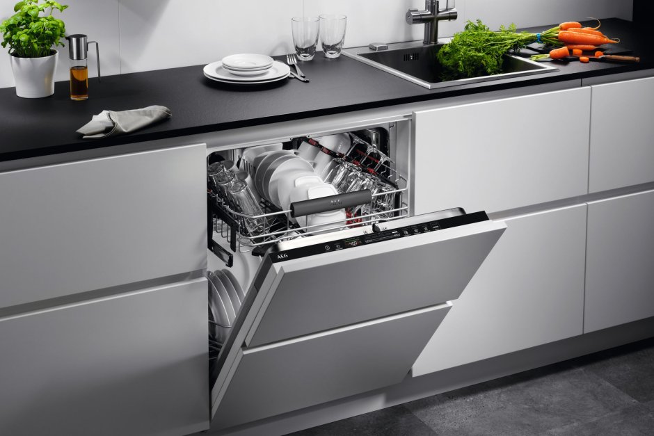 Посудомоечная машина под варочной поверхностью