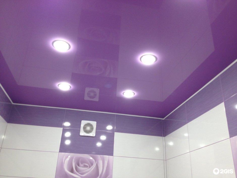 Потолок фиолетовый глянец