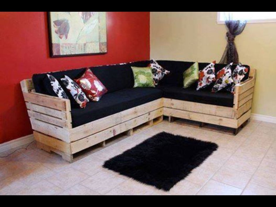 Кухонный уголок диван из паллет