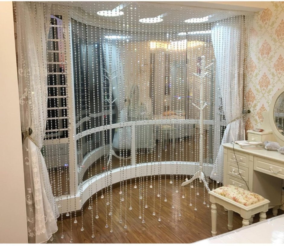 Стеклянная перегородка в комнату