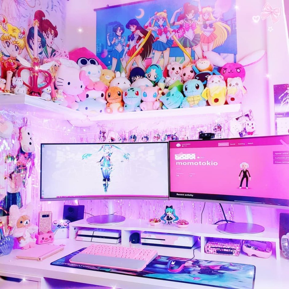 Розовая игровая комната для геймеров