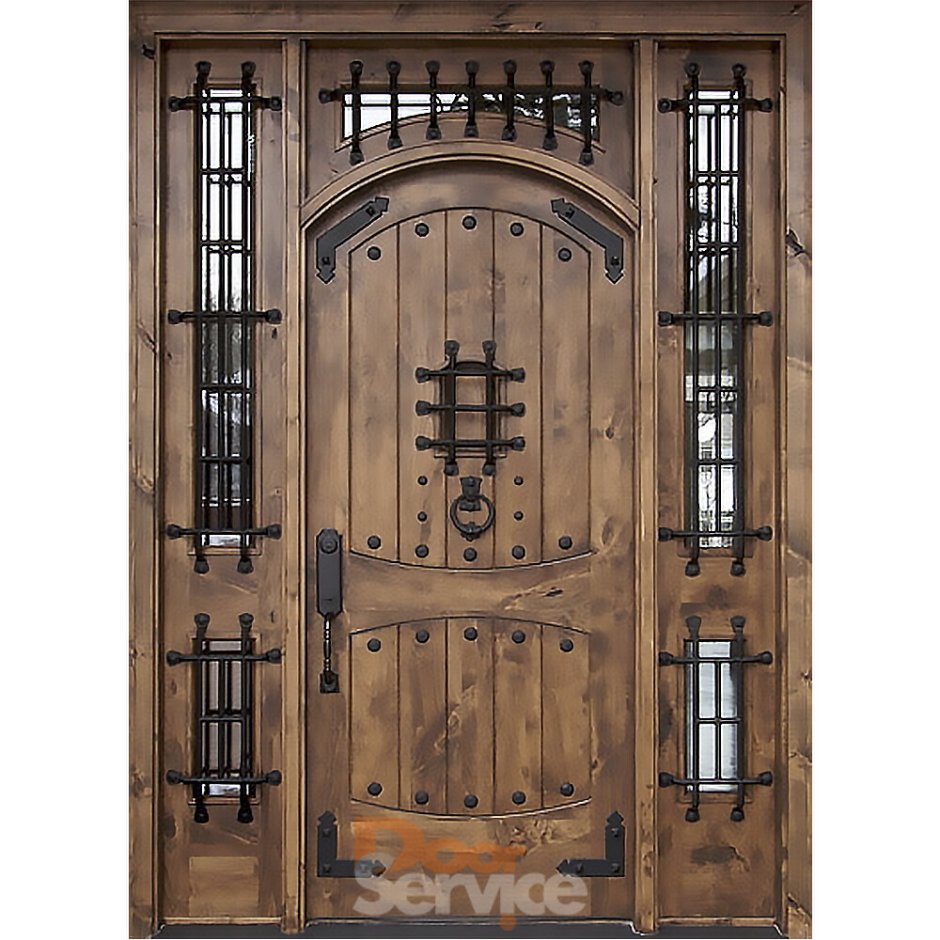 Дверь входная деревянная