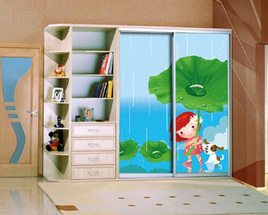 Шкаф в детскую комнату