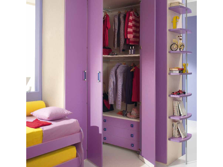 Шкаф для одежды большой для девушки подростка