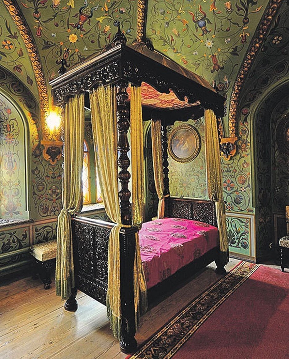 Королевская спальня