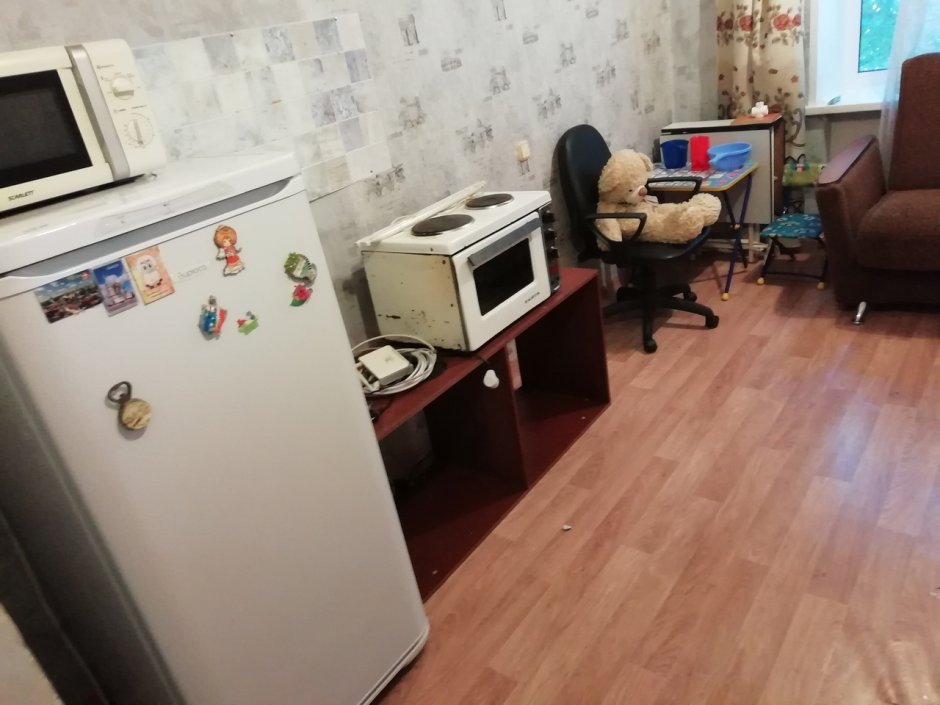 Комната 12 квадратов в общежитии