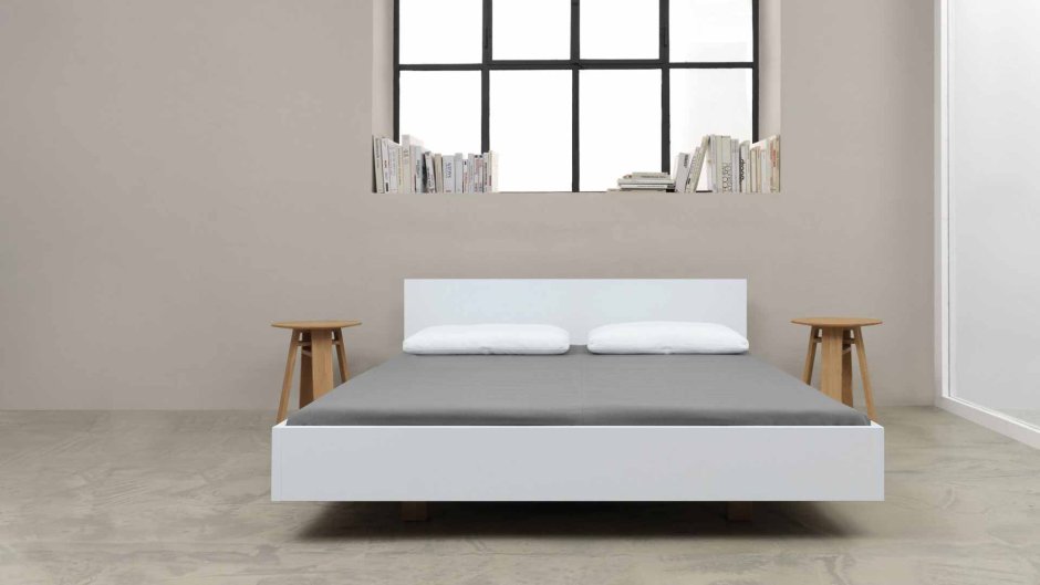 Белая кровать в стиле Минимализм
