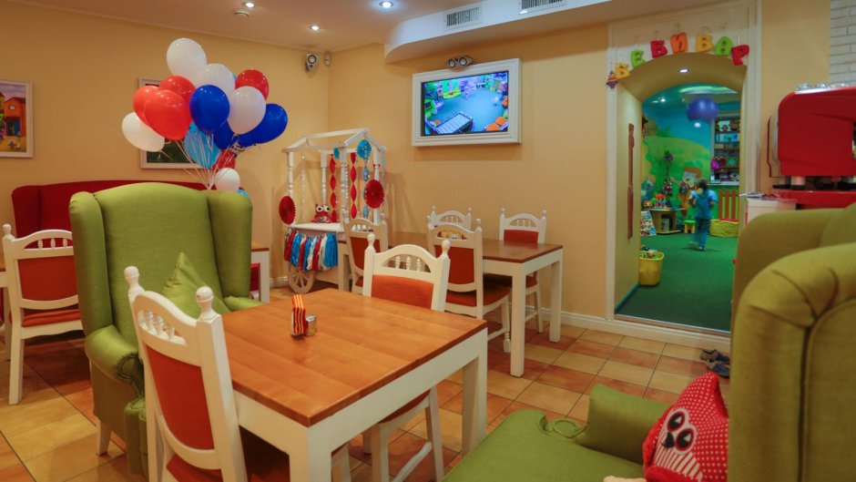 Кафе с детской комнатой на юбилей