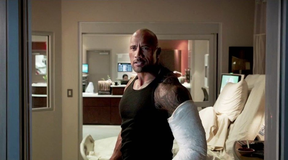 Лиззи на обрыве 2005