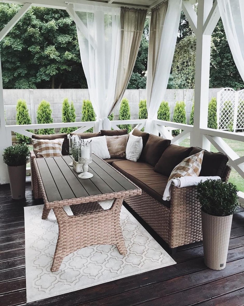 Веранда на даче