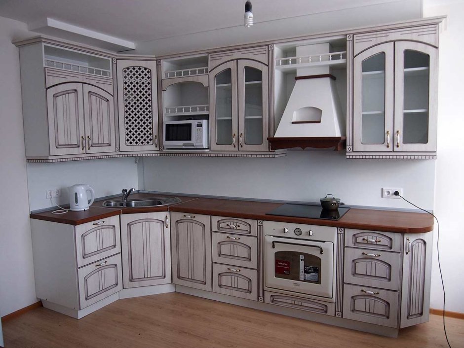 Кухонные гарнитуры классика Ульяновские