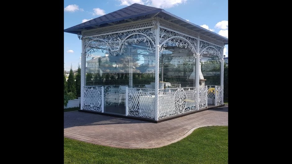 Прозрачная беседка