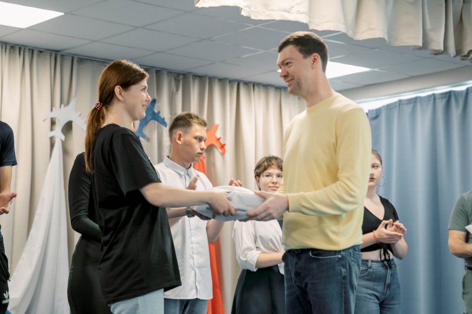 Современные Старшеклассницы