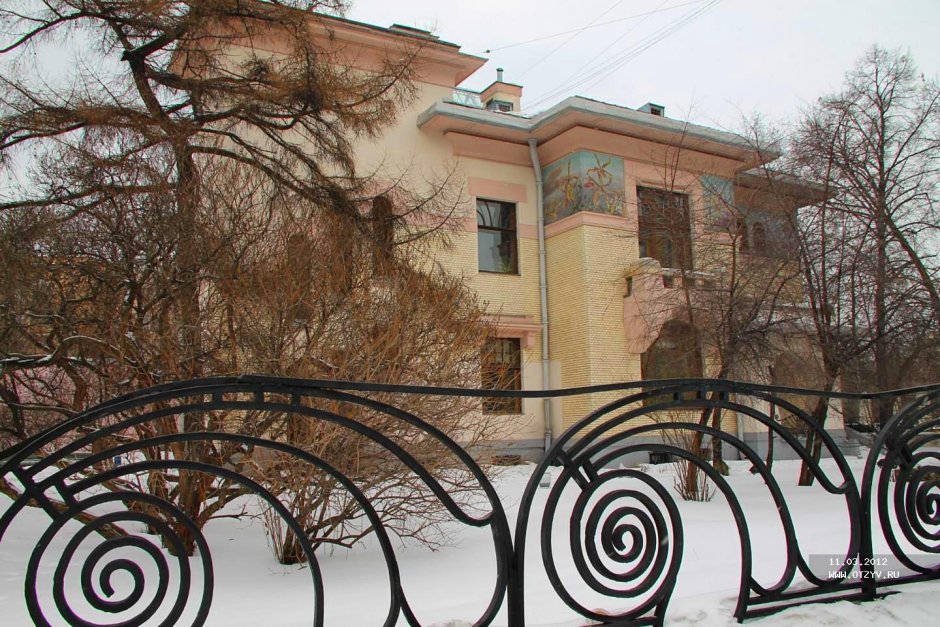 Лестница волна особняк Рябушинского