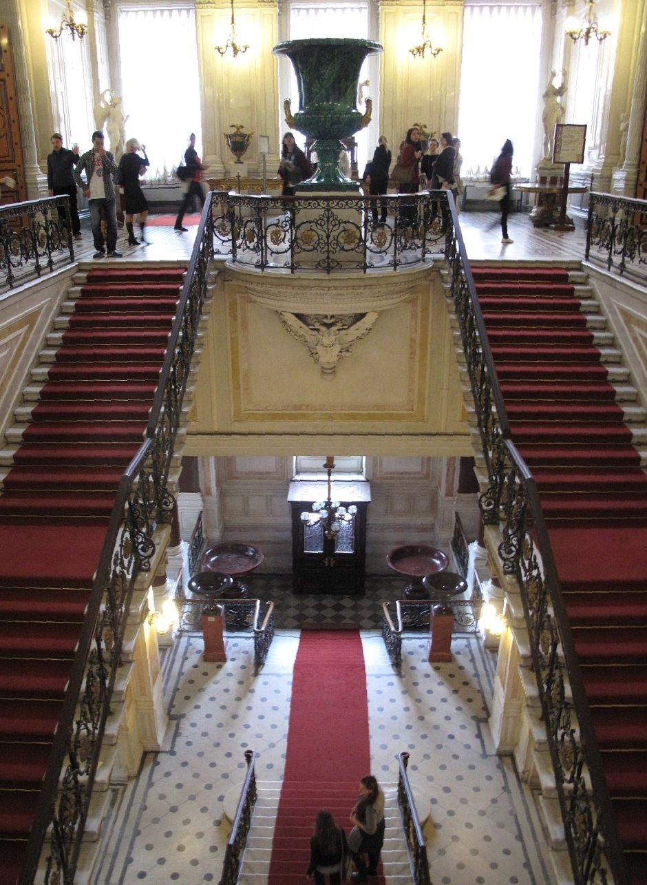Дворцовая лестница Эрмитаж