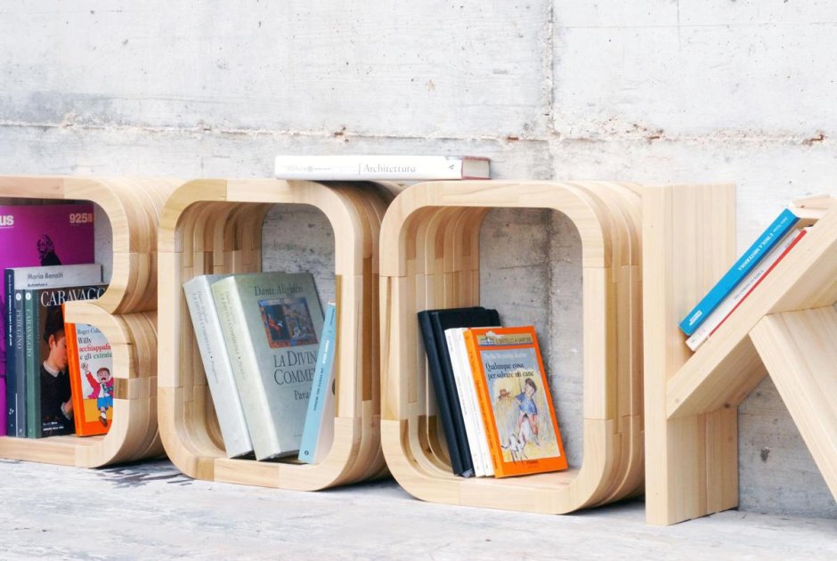Креативный книжный шкаф