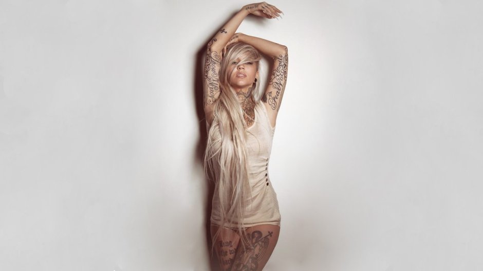 Sara Fabel модель