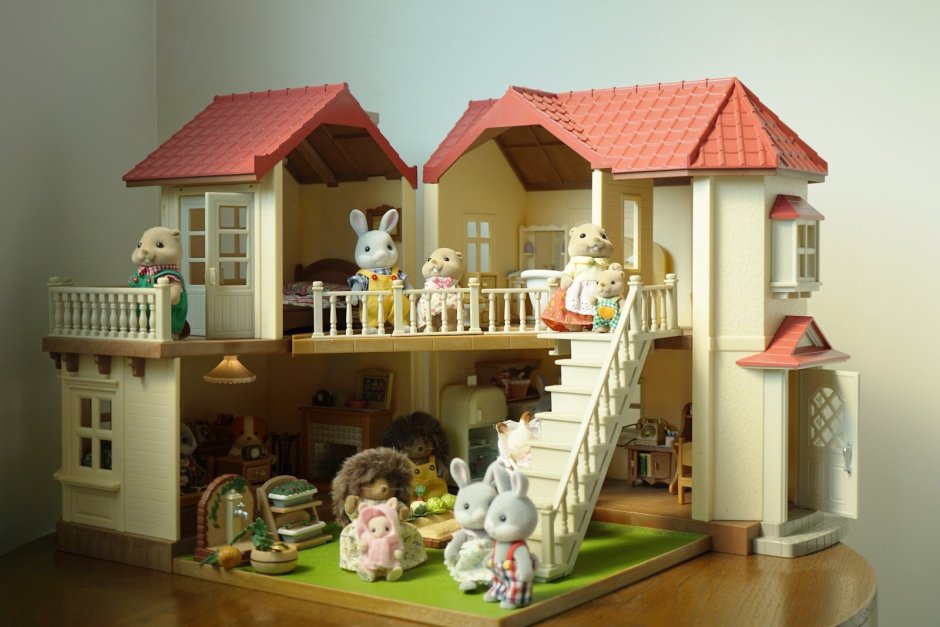 Набор Sylvanian Families "большой дом со светом" (2752)