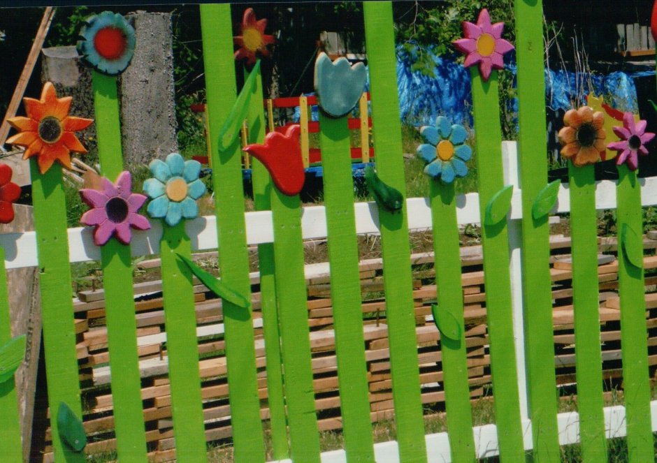 Забор для клумбы детский сад
