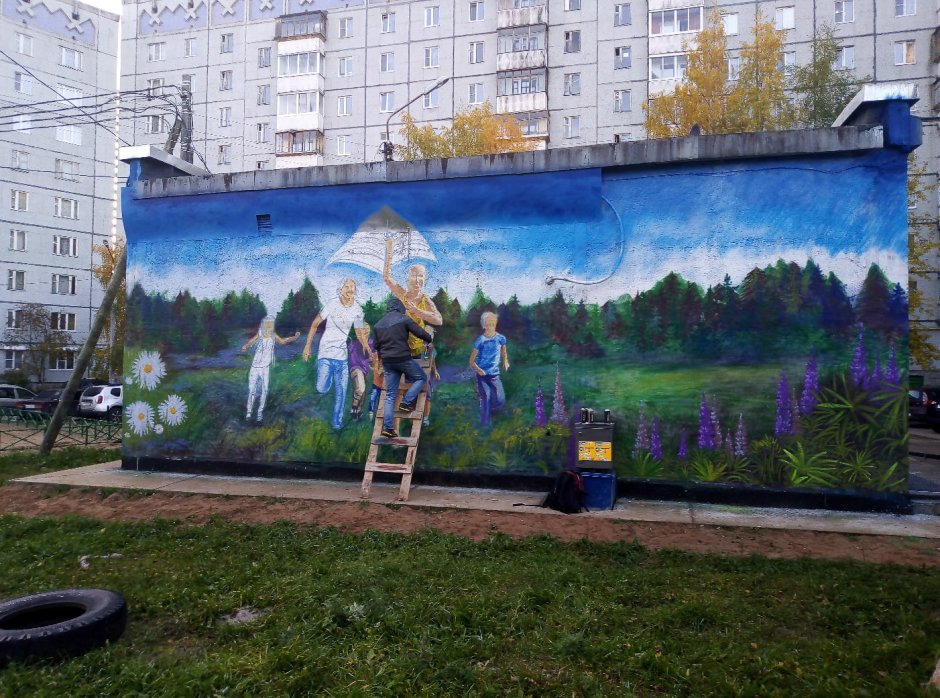 Французский уличный художник Патрик Коммеси