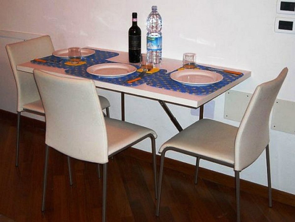 Малогабаритные кухонные столы для маленькой кухни