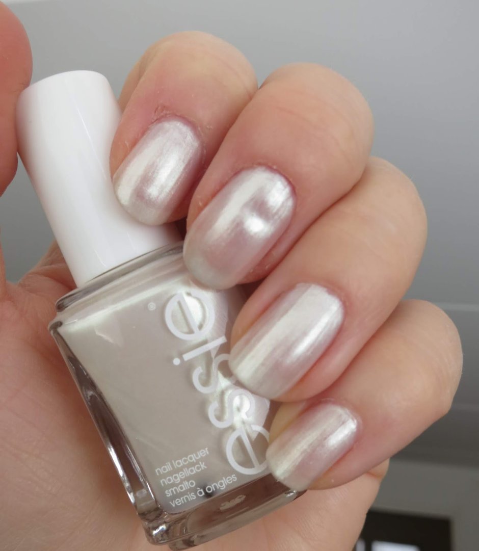 Essie перламутровый